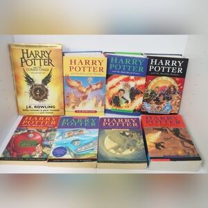 Harry Potter Book Set 1-7 + The Cursed Child